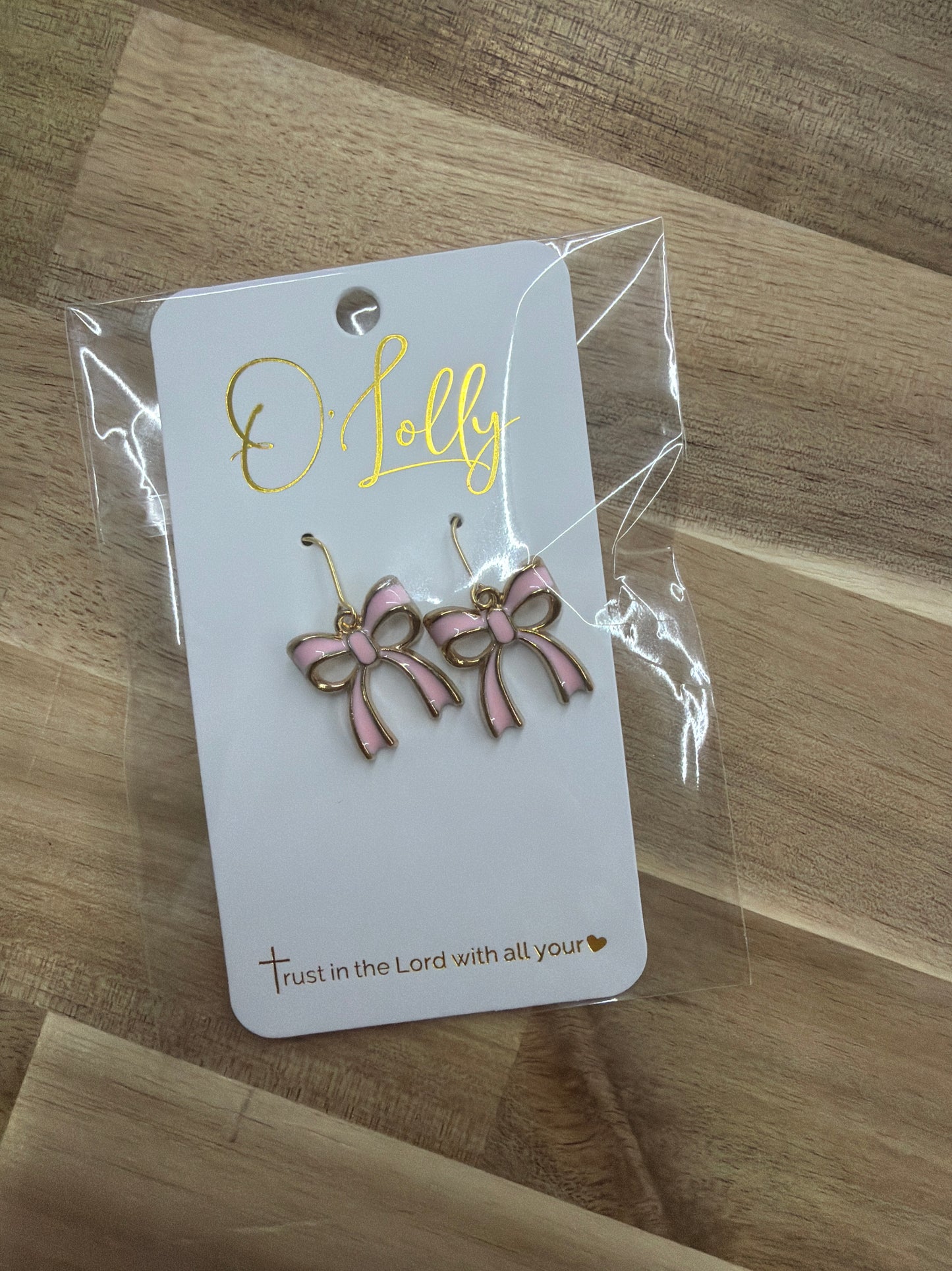 O’Lolly Mini Bow Earrings: Pink