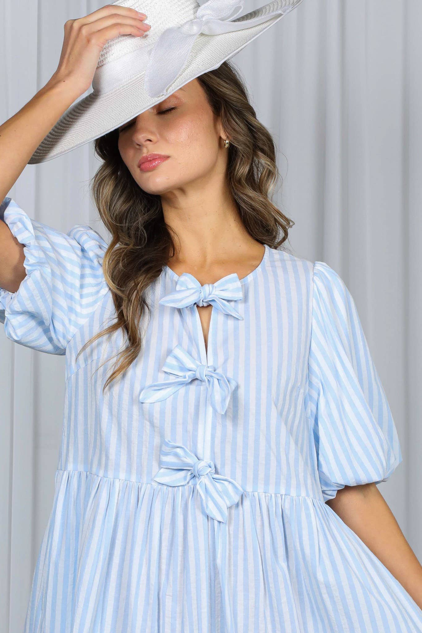 1/3 Open Tie Front Striped Puff Sleeve Blouse Top VT82682: Blue