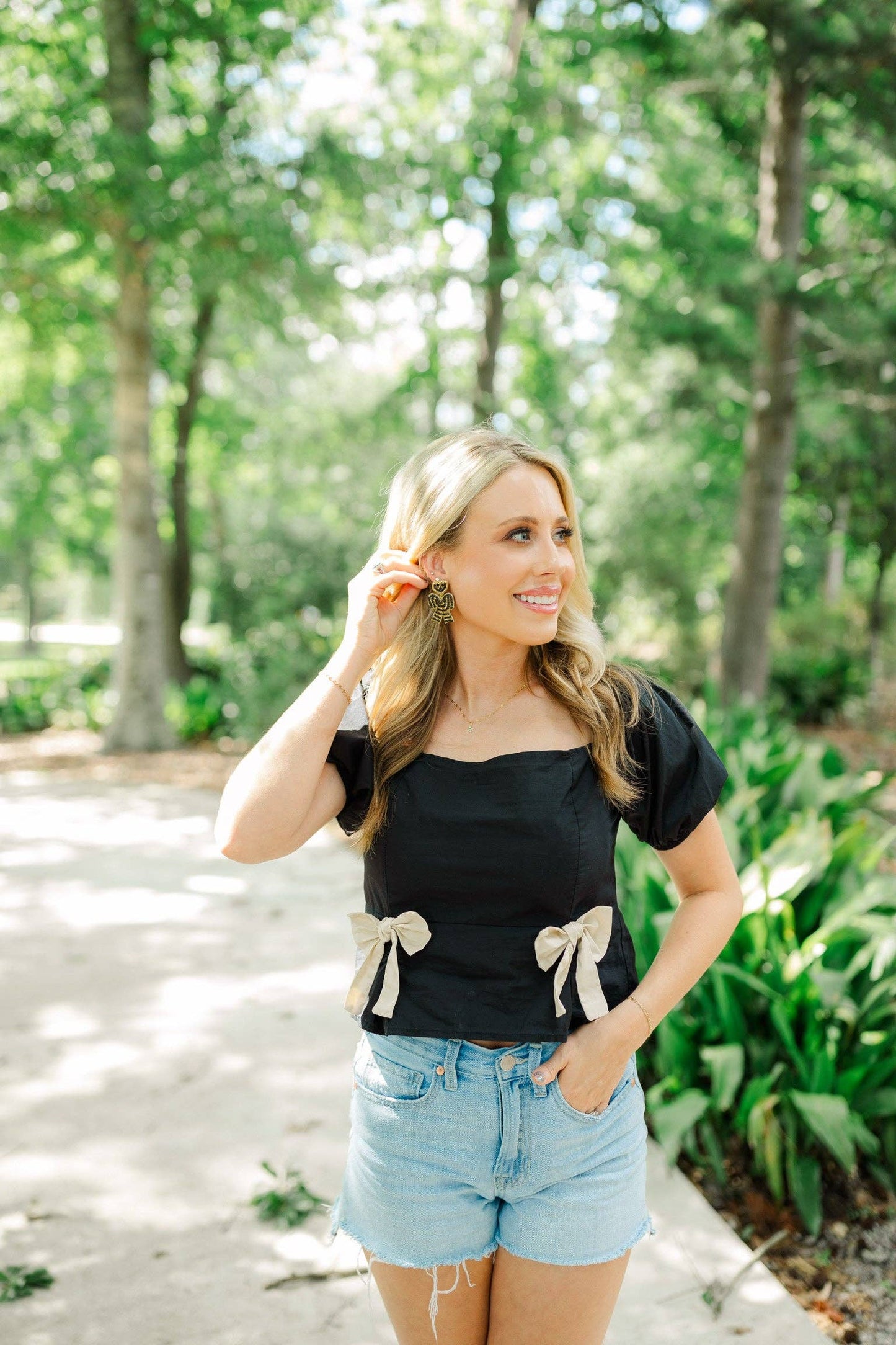Black and Gold Beaded Bow