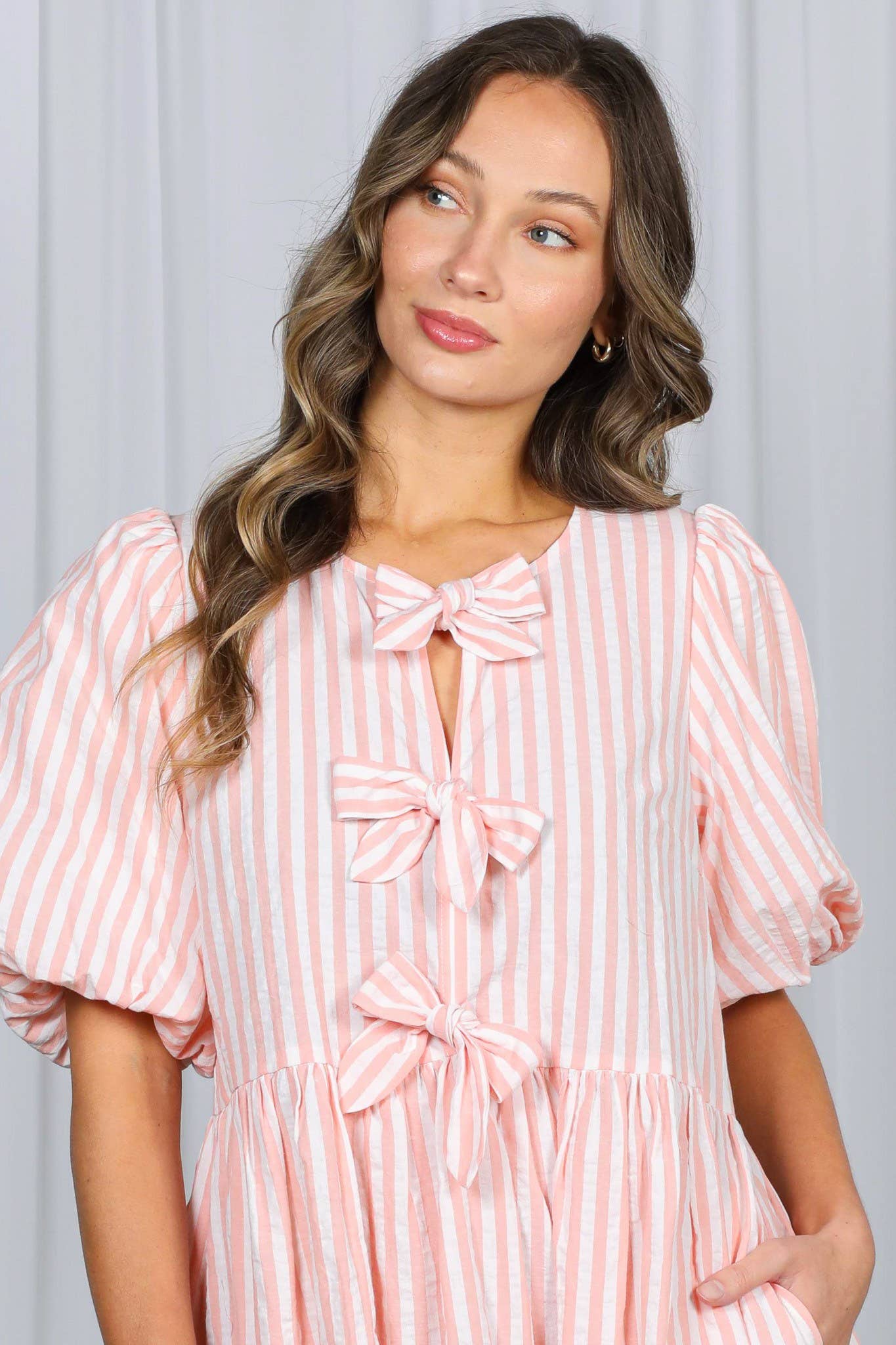 1/3 Open Tie Front Striped Puff Sleeve Blouse Top VT82682: Blue