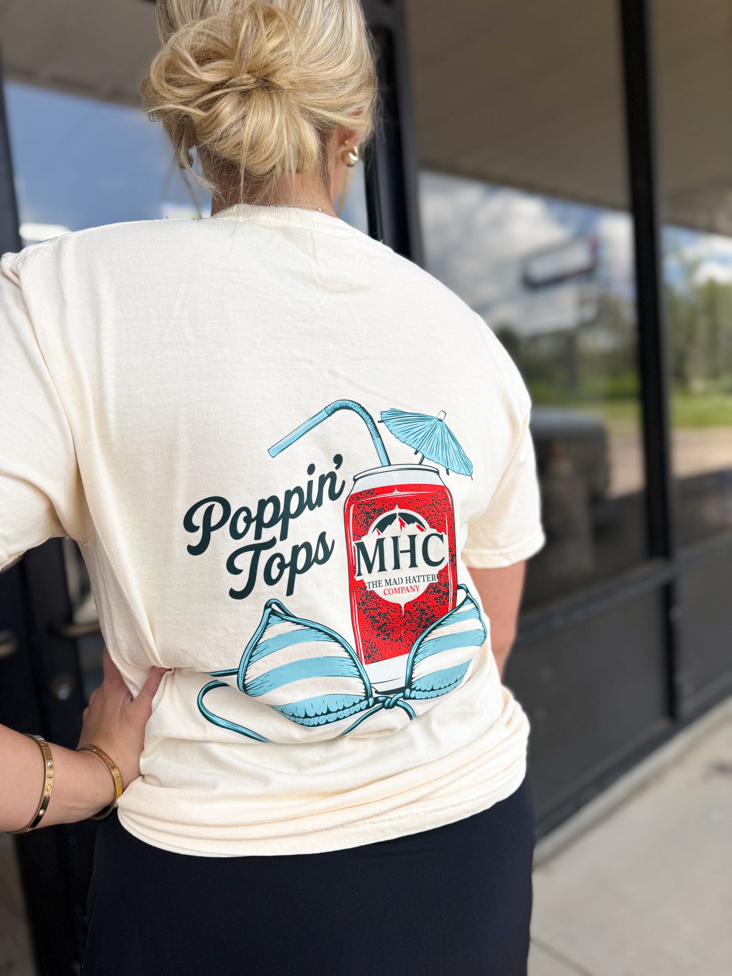 MHC Poppin' Tops T-Shirt: Ivory (Comfort Colors)