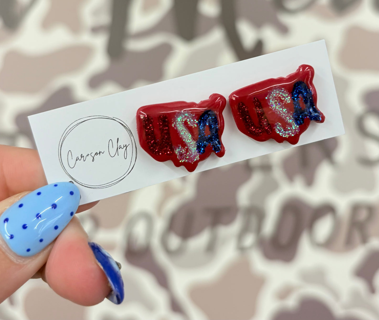 Car+son Clay USA/RED Studs
