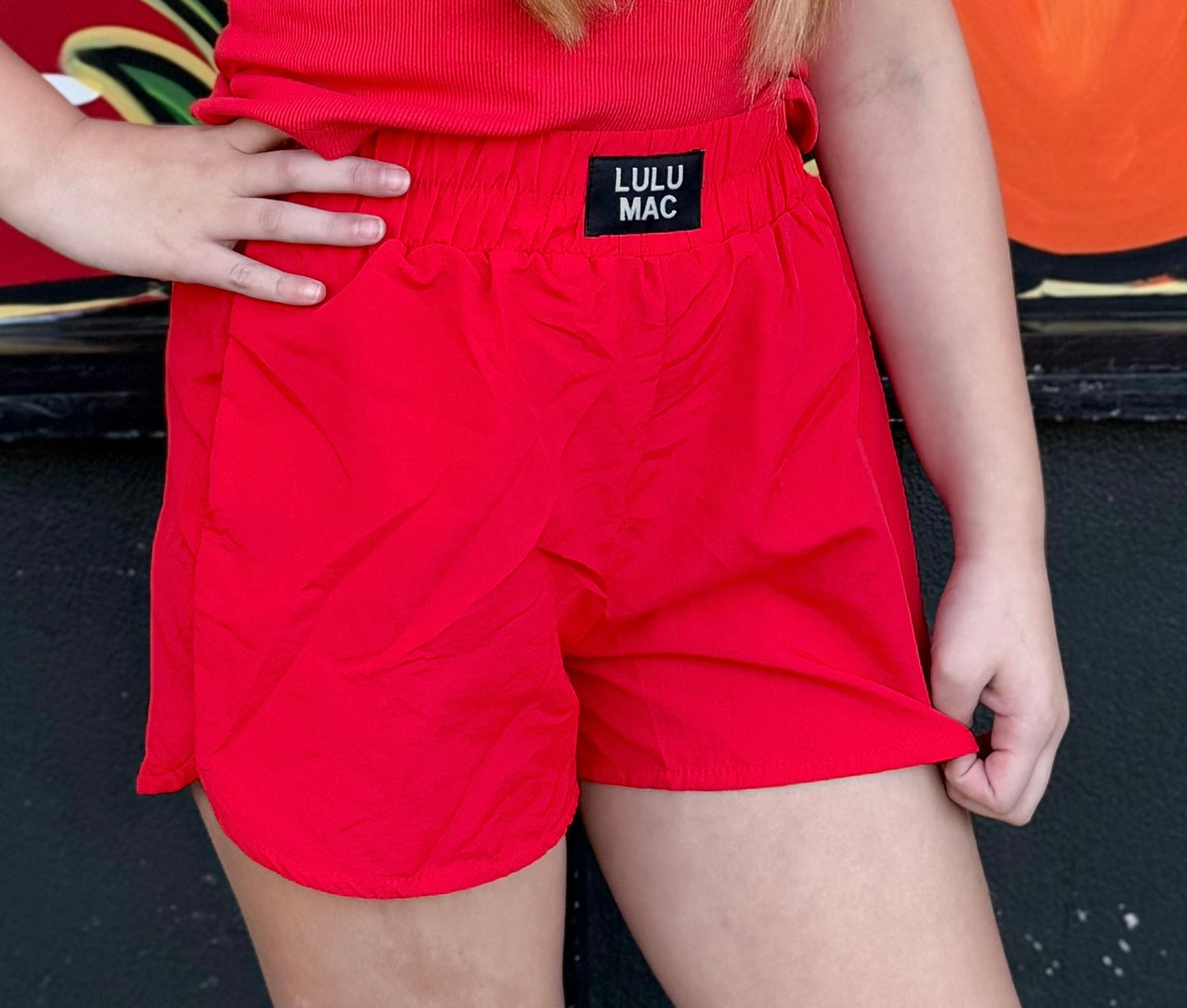 KIDS SOLID SHORT LM-KSH-1000-RED: RED