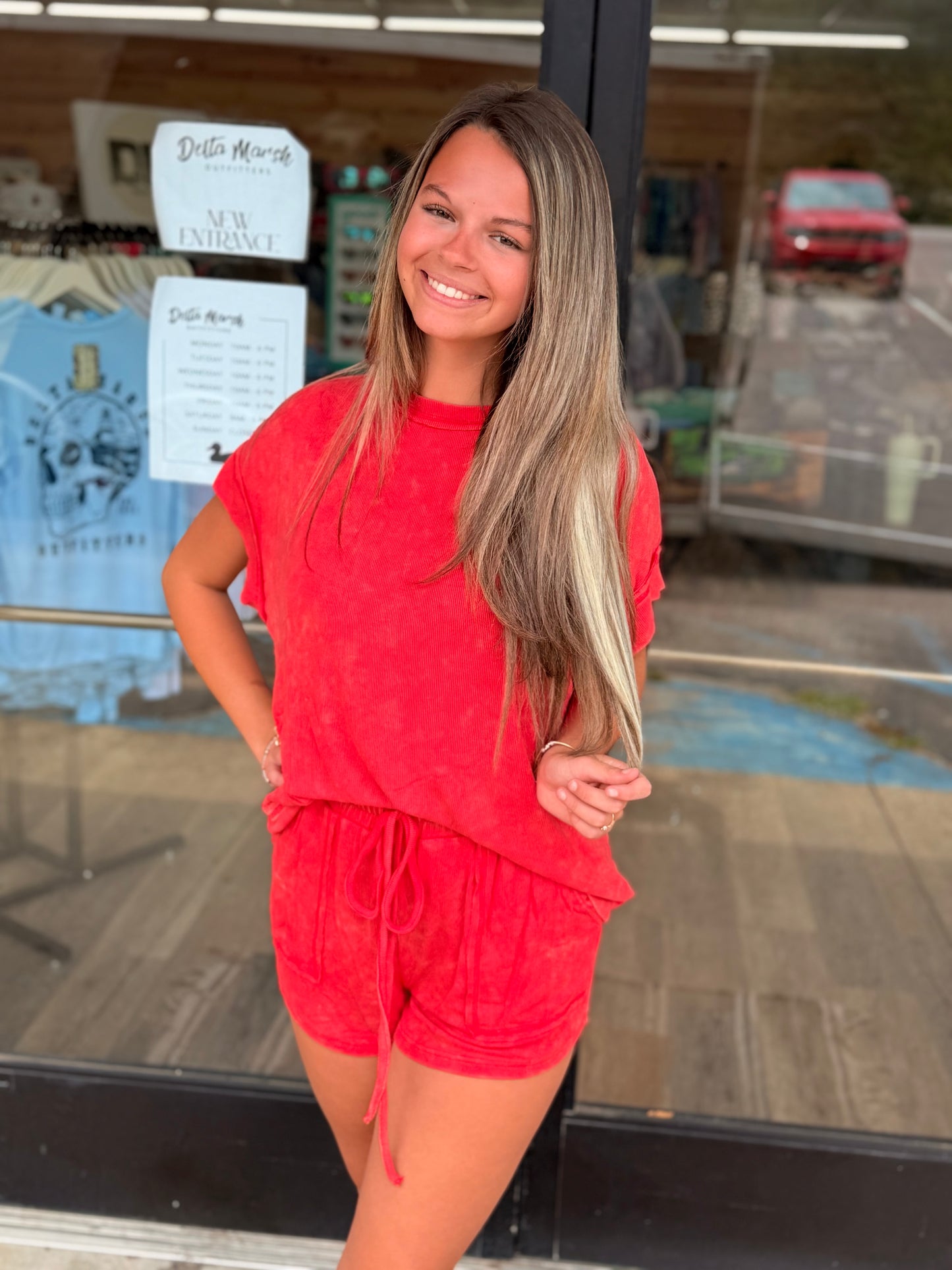 GAME DAY MINERAL WASHED TOP AND SHORTS RIB SET : RED