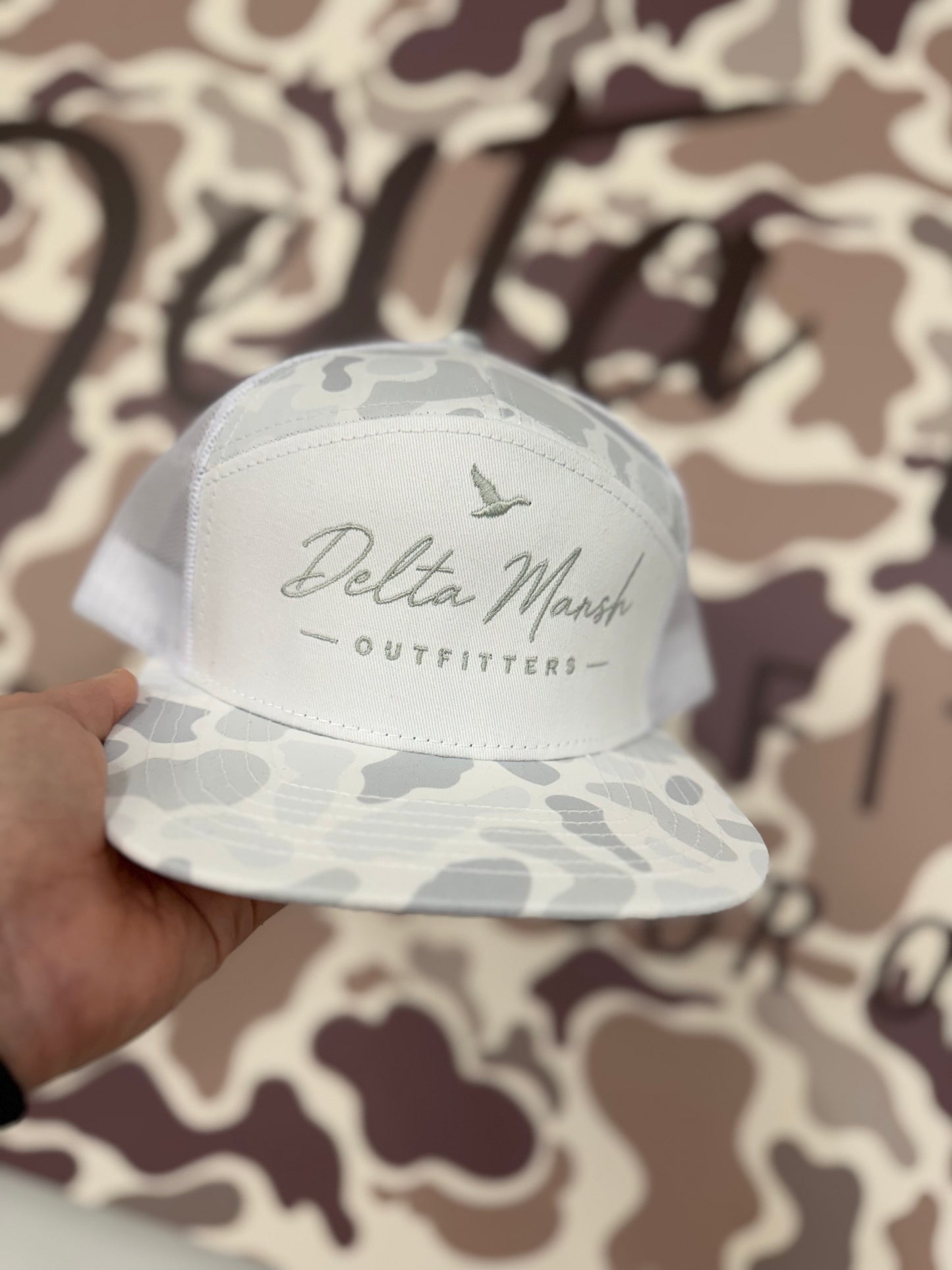 Delta Marsh Script 7 Panel - Lost Hat - white Camo