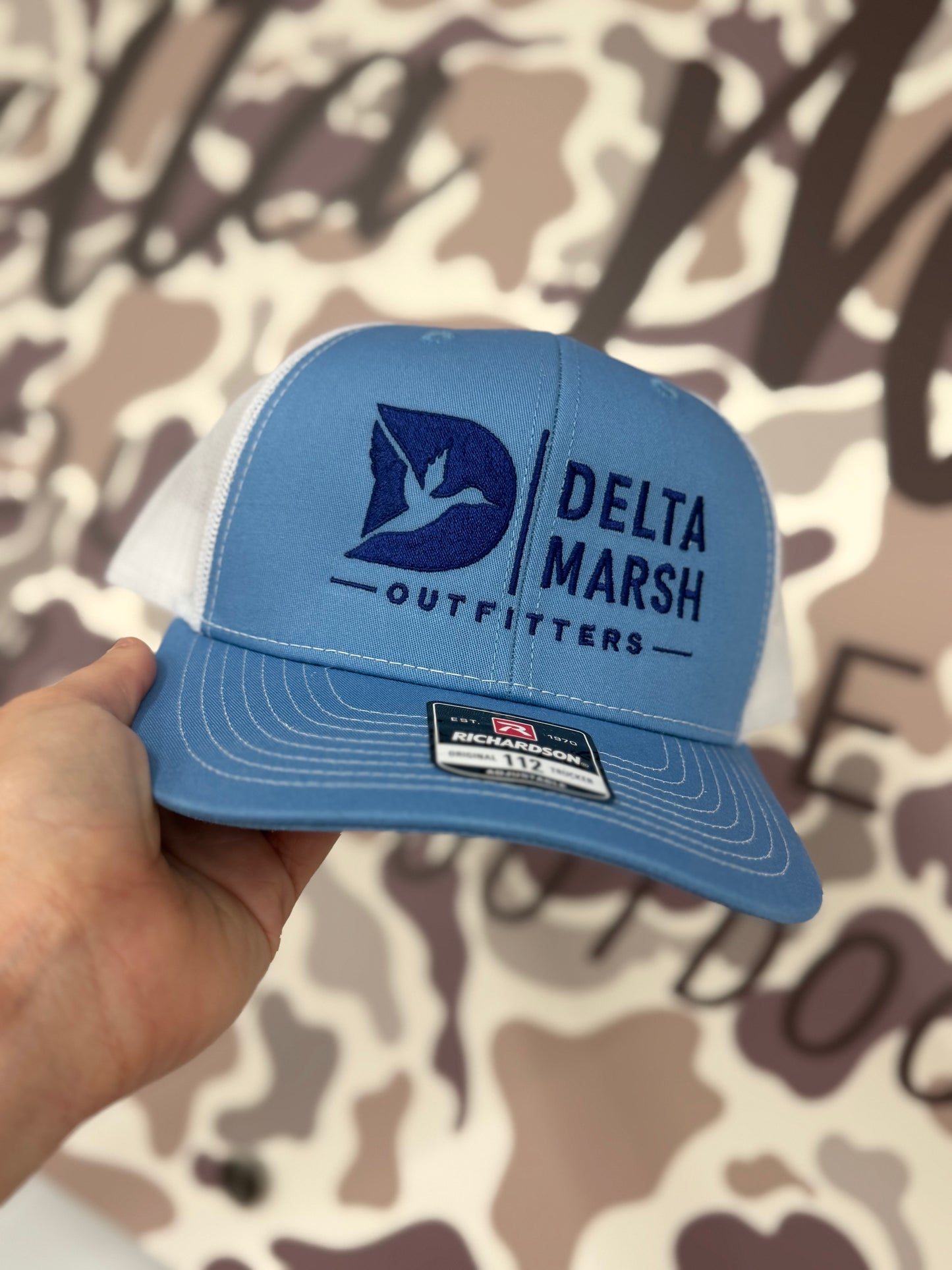 Delta Marsh Flying Duck - Richardson 112 - Columbia/White