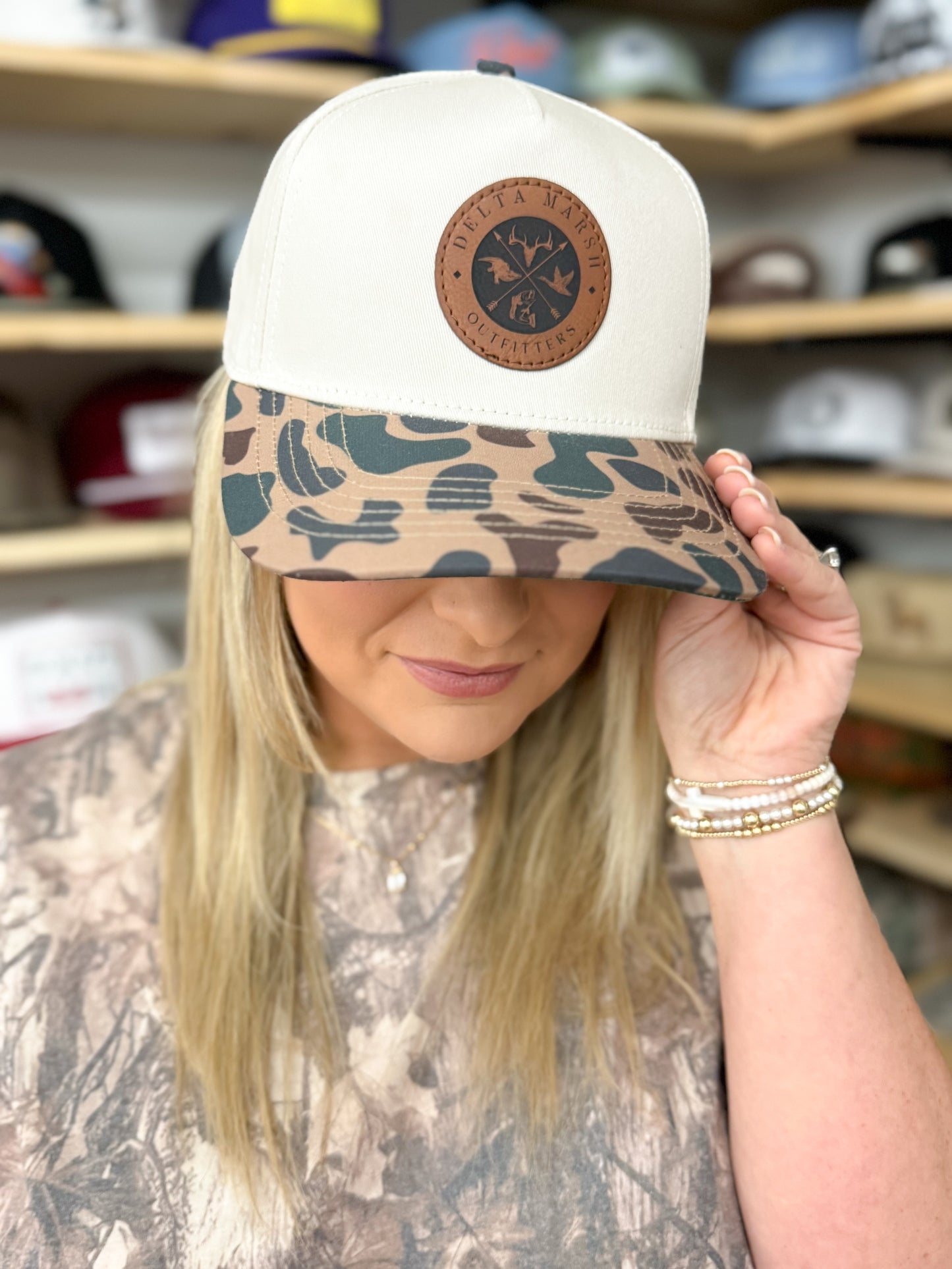 Delta Marsh - Leather OG Logo - Natural/Vintage Old School Camo