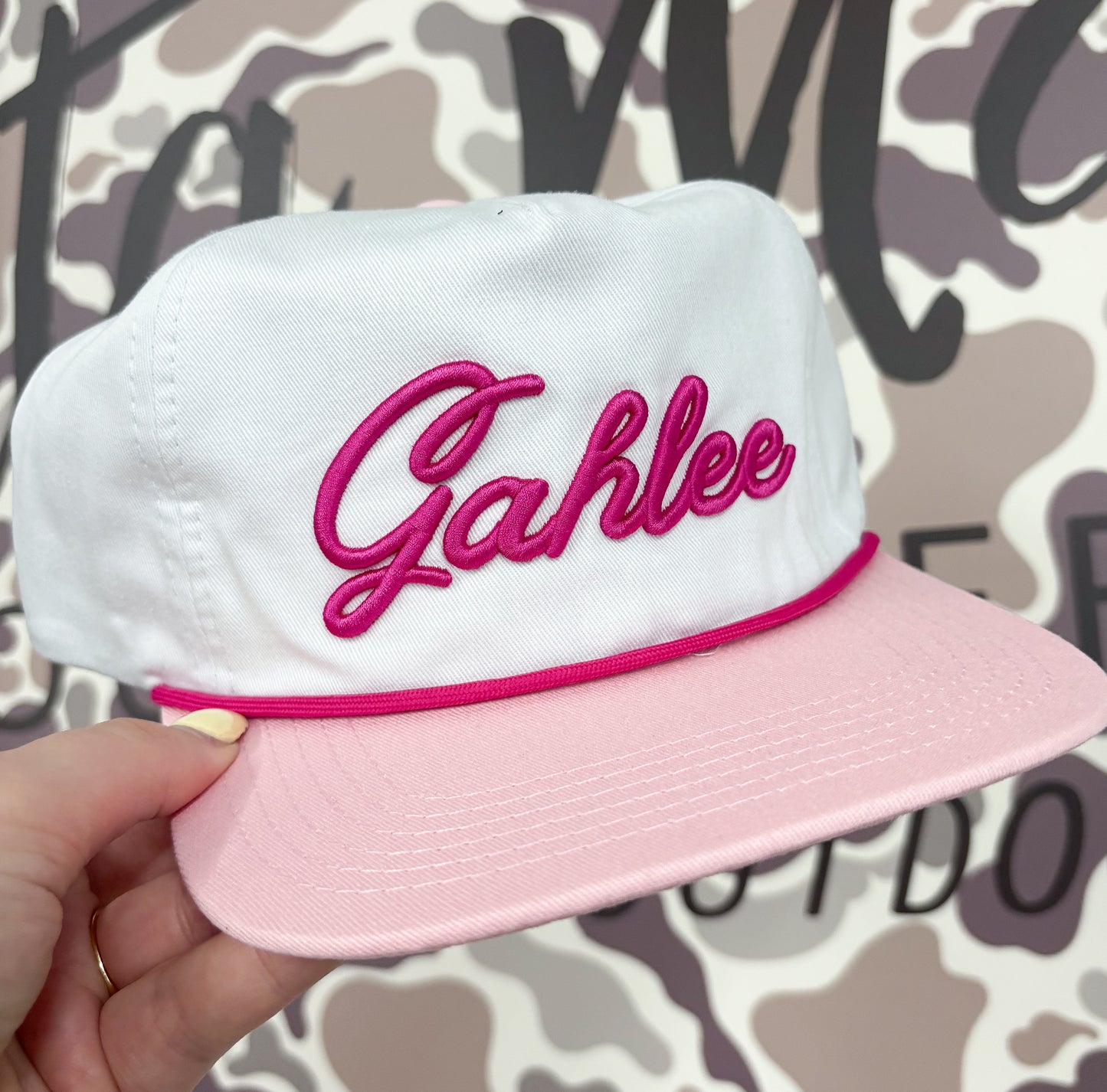 Gahlee White & Hot Pink Cloth Hat