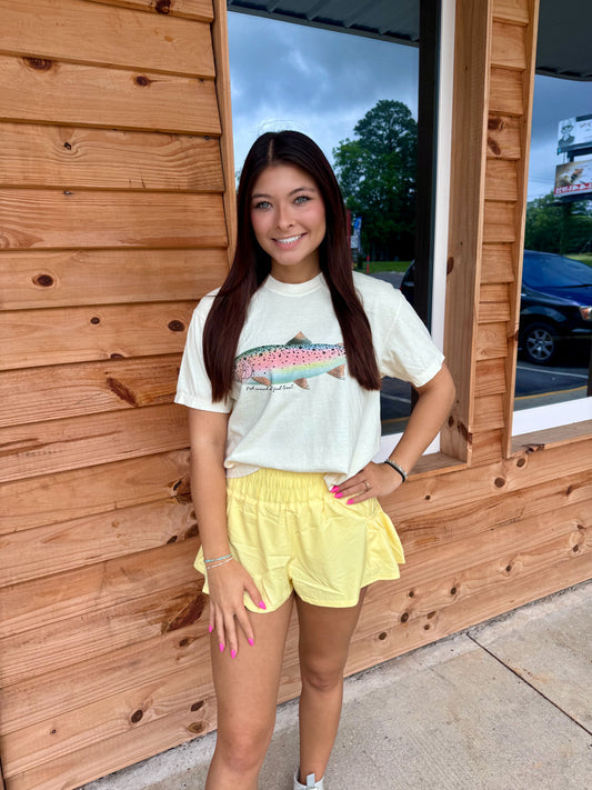 Chic Breeze Shorts: YELLOW GLOW