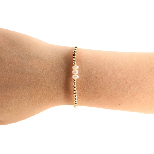 Harper Bracelet in Gold: Standard 6.75 inch