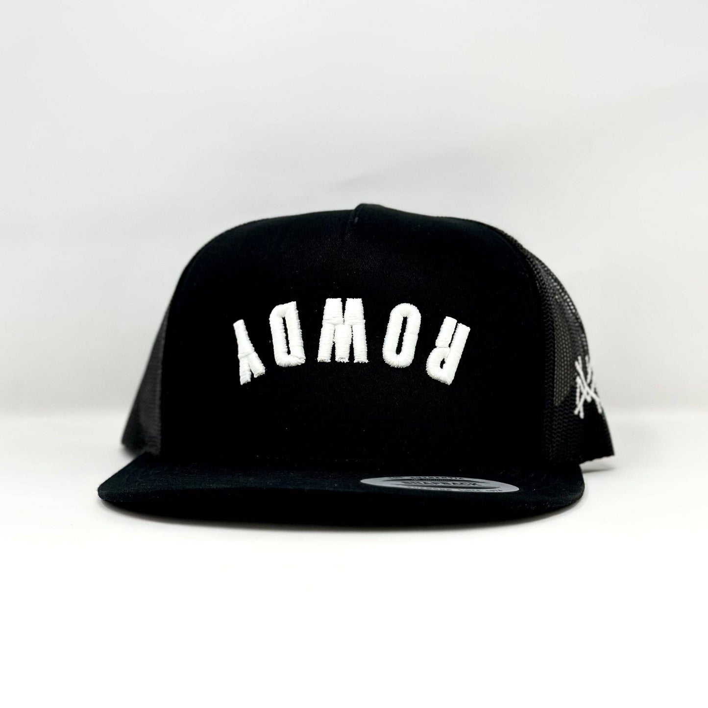 MHC ROWDY Trucker Hat: Black/White Otto