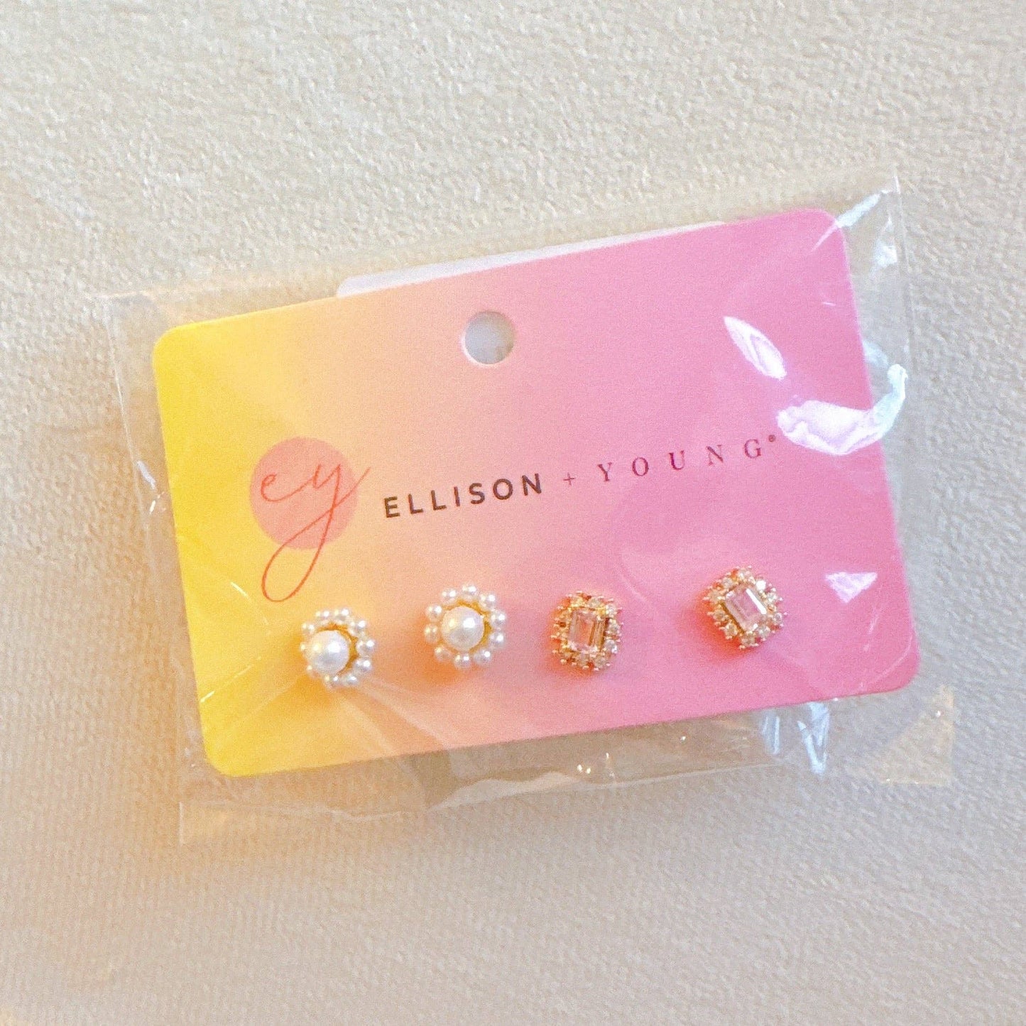 Mini Beauty Flower Stud Earrings Set Of 2
