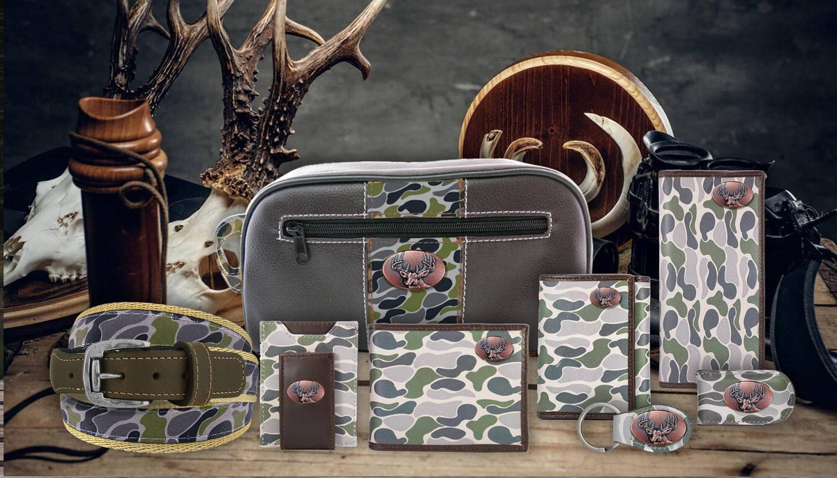 Buck Men's Secretary Old School Camo Leather Wallet.: Brown/Tan Camo