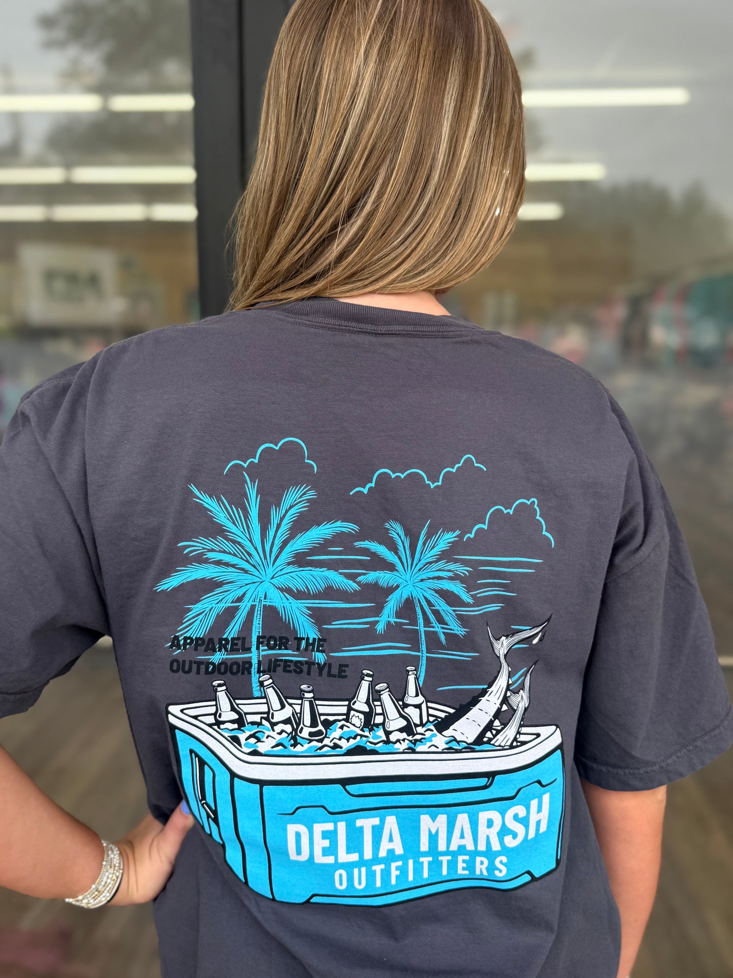 Delta Marsh Outfitters Tee - Day at the Island T-shirt - Graphite