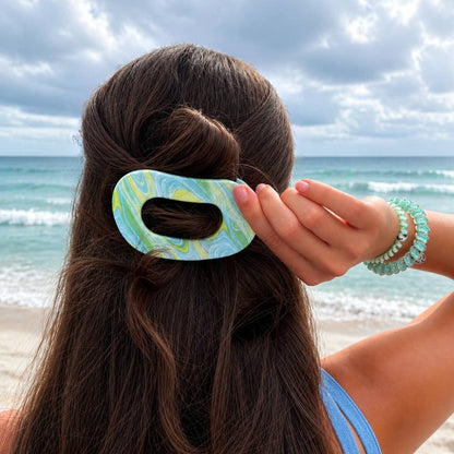 TELETIE By the Sea Shore | Medium | Flat Round Hair Clip