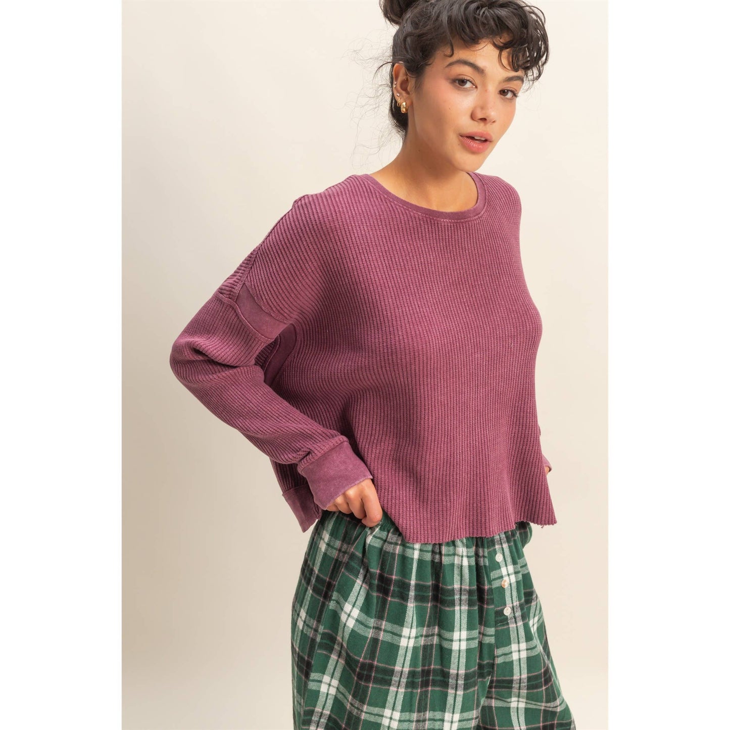 Open Back Textured Knit Long Sleeve Top: EMERALD