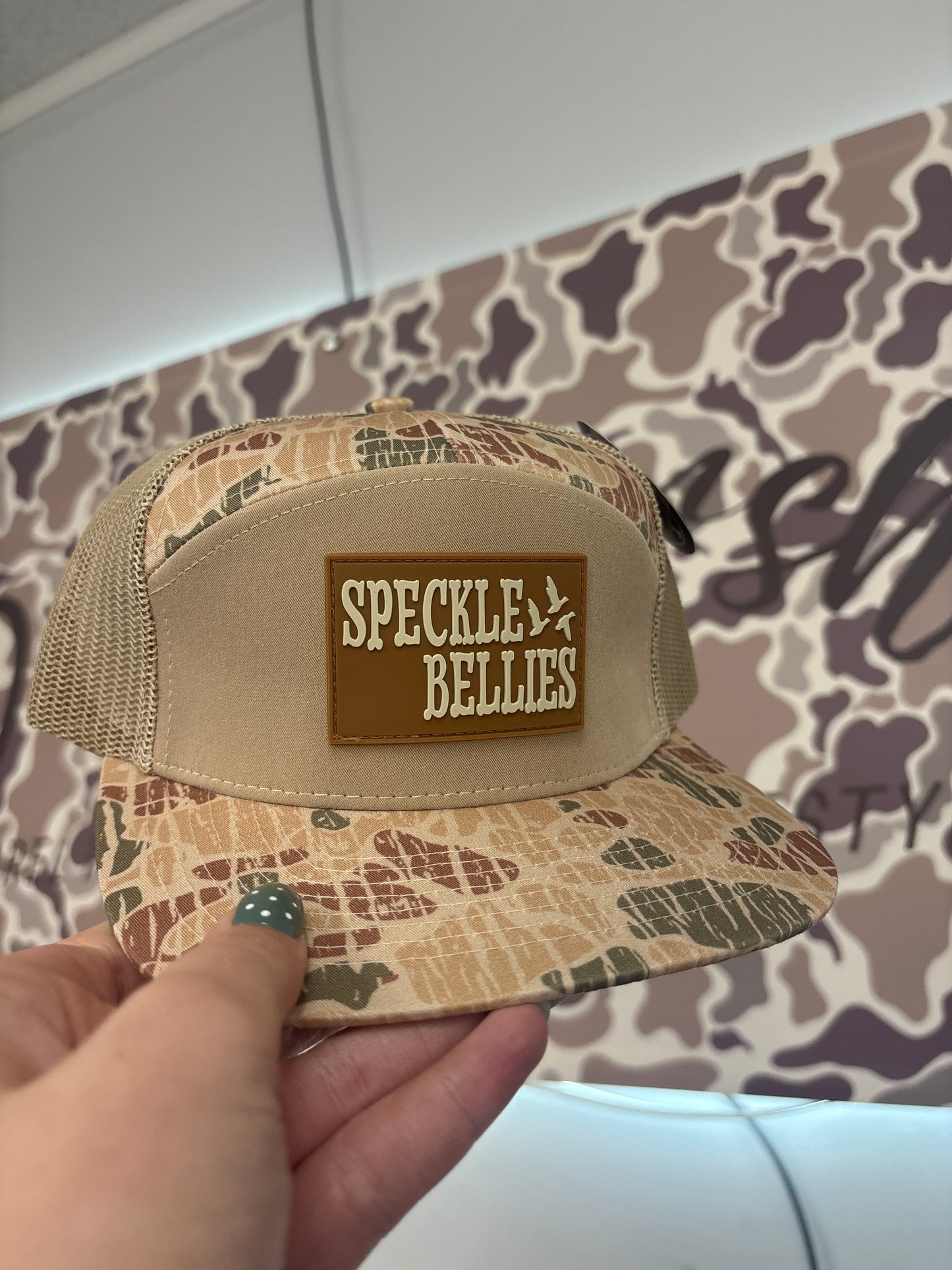 Speckle bellies Logo 6 panel- Sheddin
