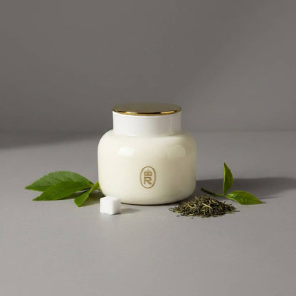 20 oz Heritage Candle: Burgundy