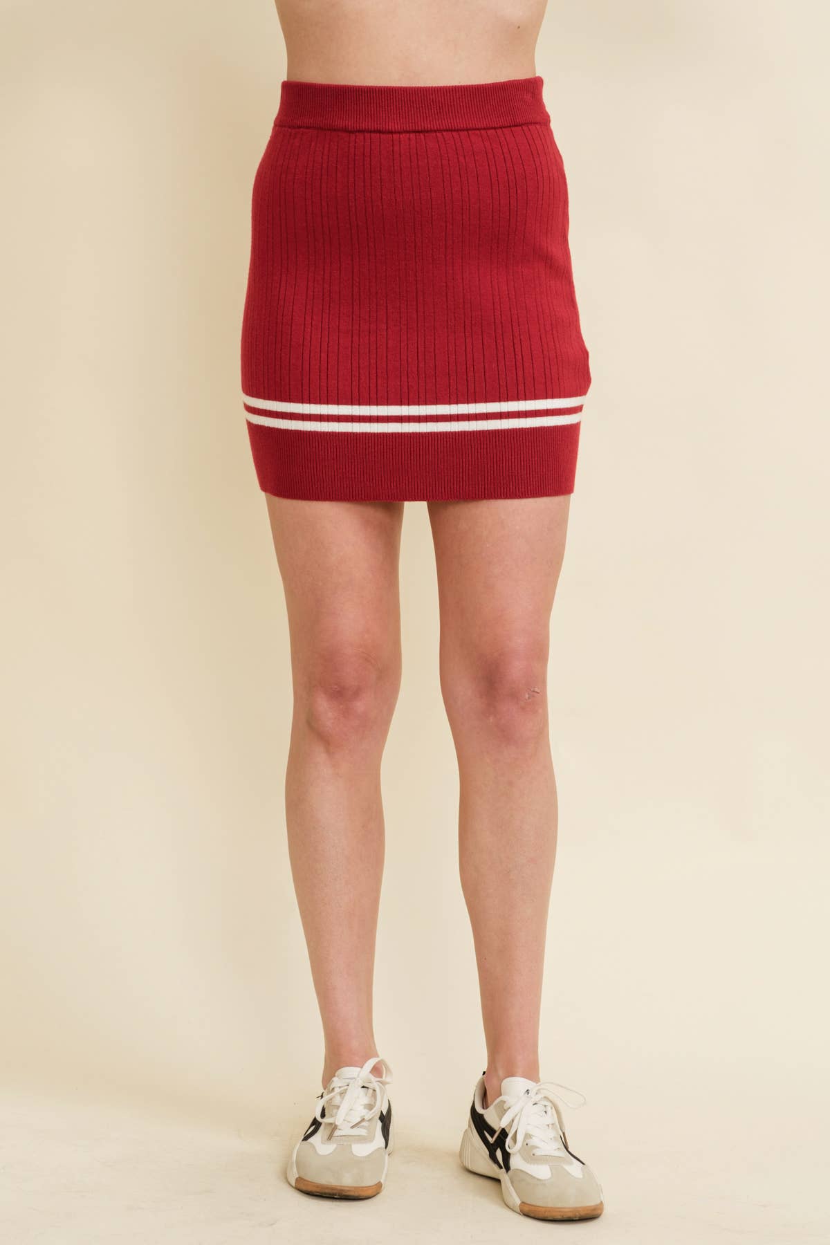 CSW11889 - HIGH WAISTED KNIT STRIPED MINI SKIRT: Burgundy