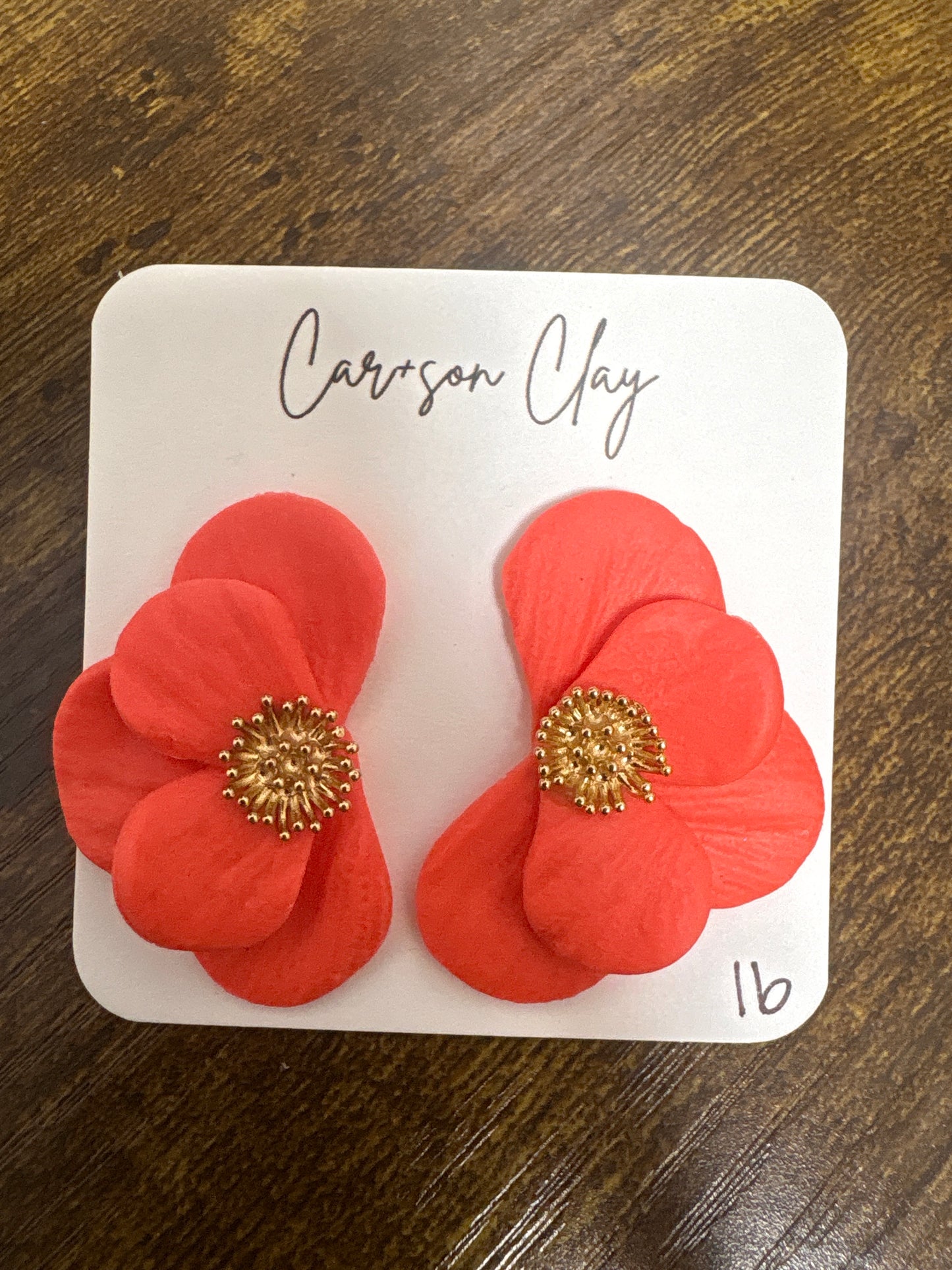Car+son Clay Spring Half Flower Earrings