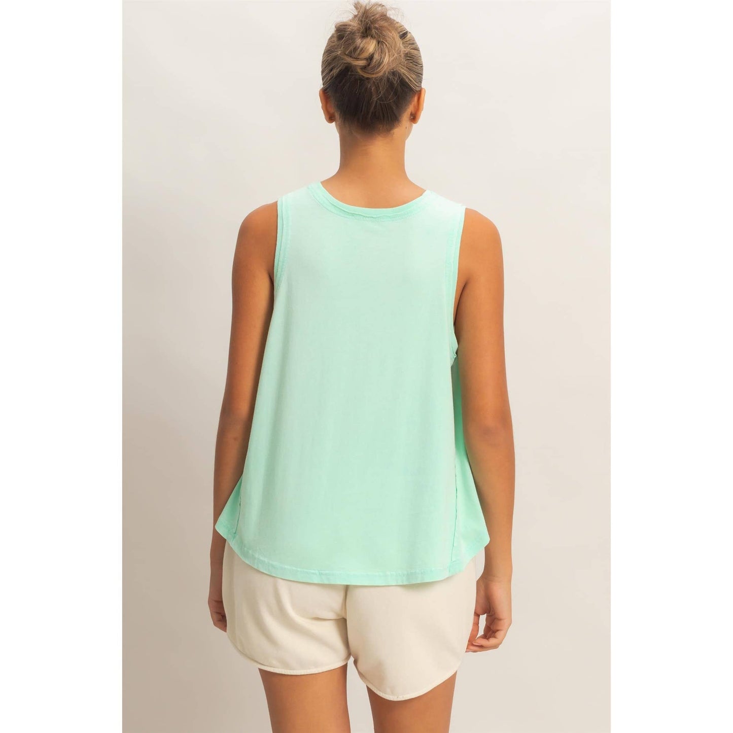 Raw Edge Details Sleeveless Washed Top: MINT