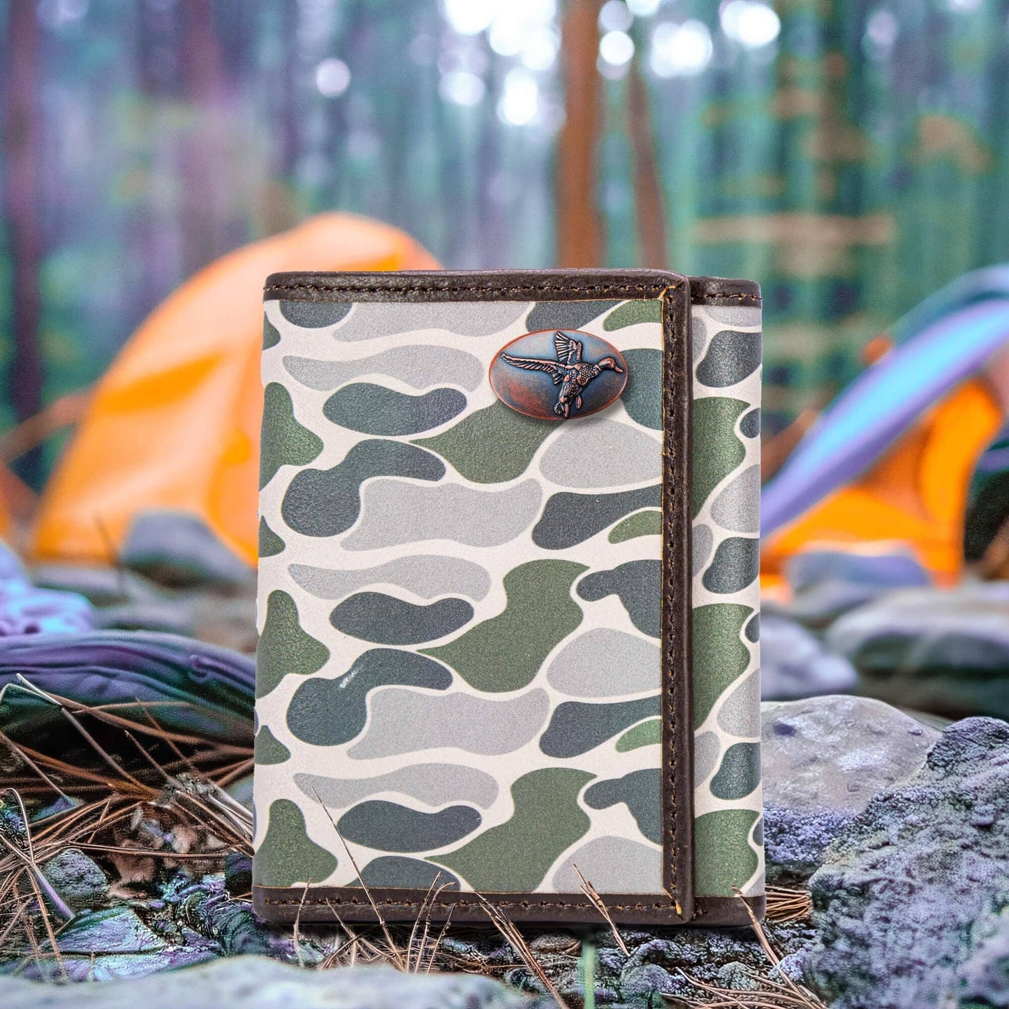 Mallard Men's Trifold Old School Camo Leather Wallet.: Green/Gray Camo