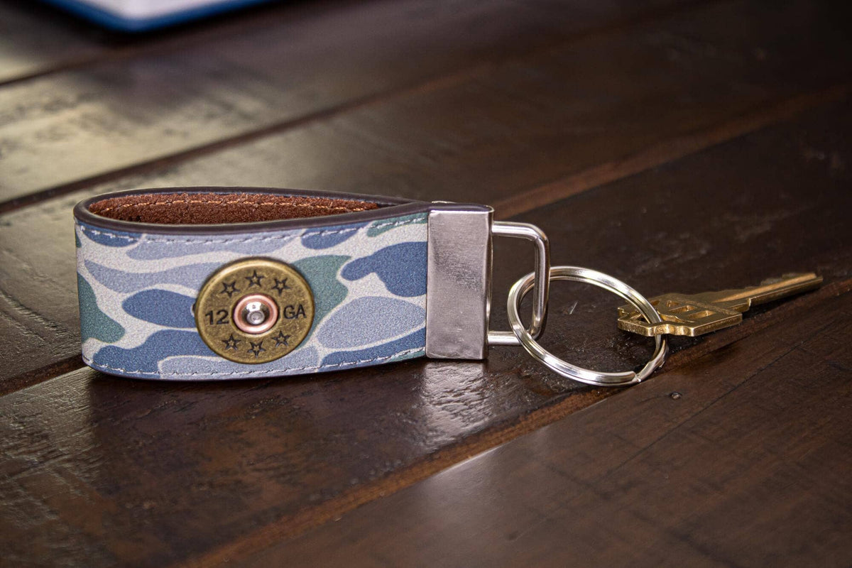 Shotshell Hunting Old School Camo Leather Loop Keychain.: Brown/Tan Camo