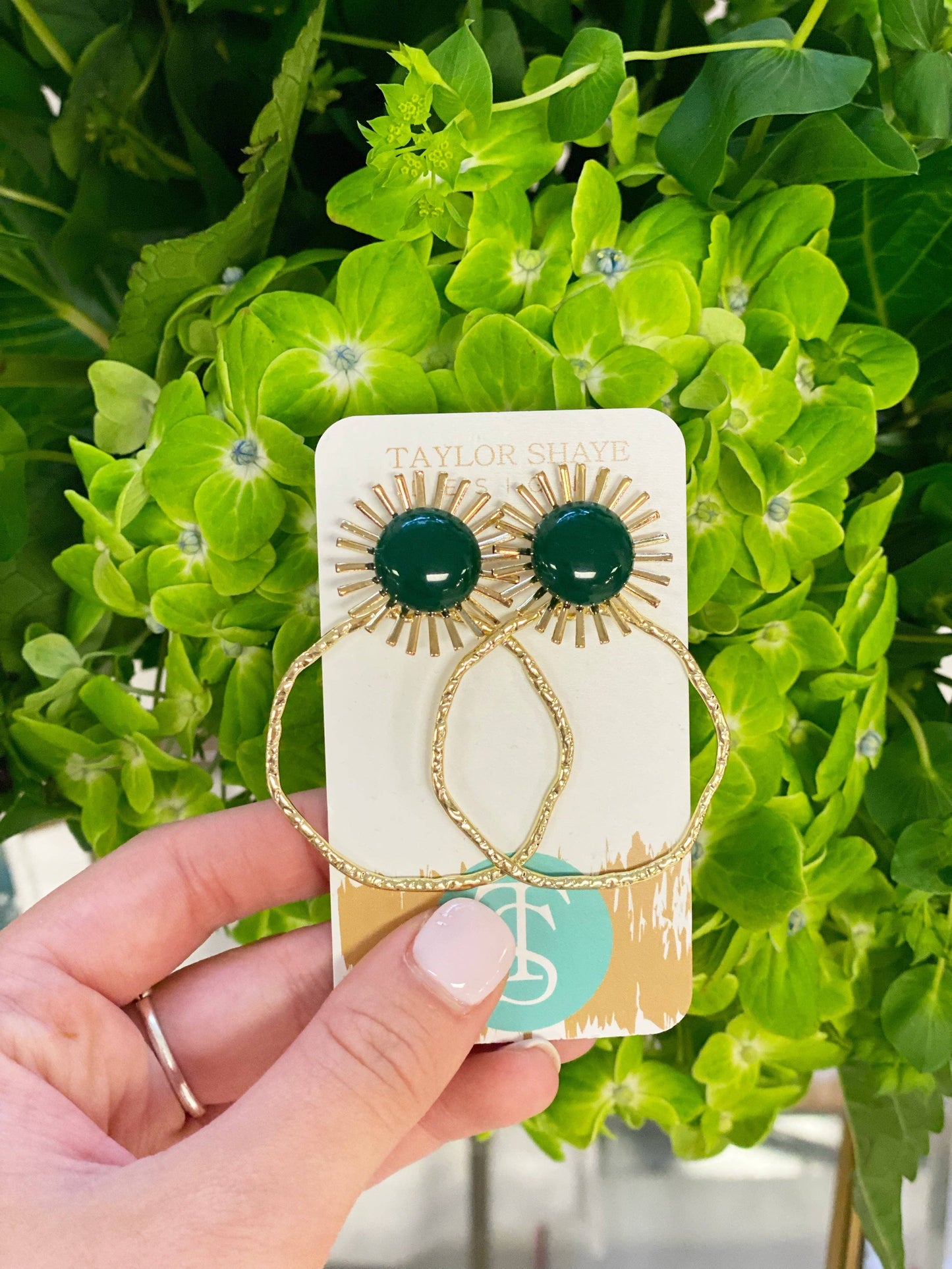 Colorful Sunburst Hoops: Mint