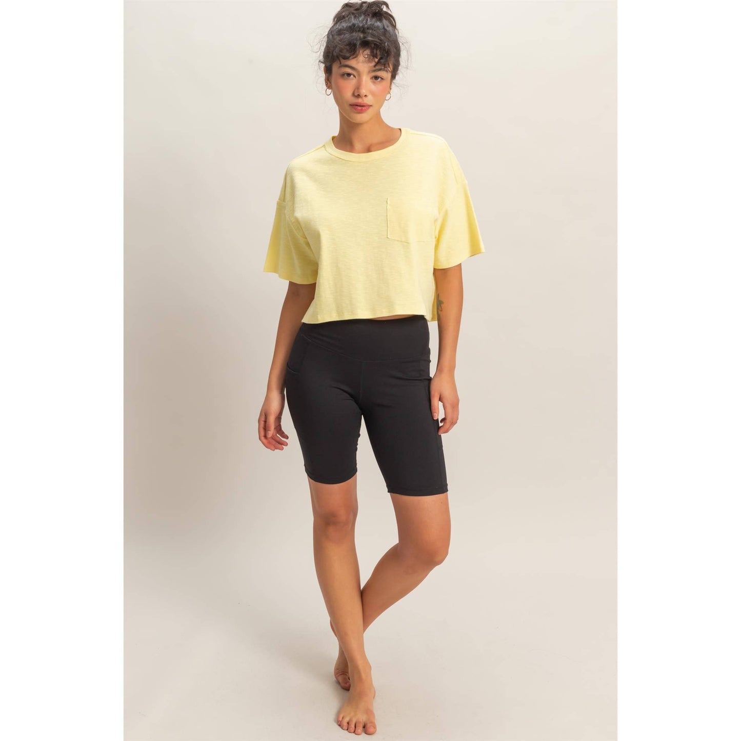 Boxy Crew Neck Top With Pocket: PALE YELLOW