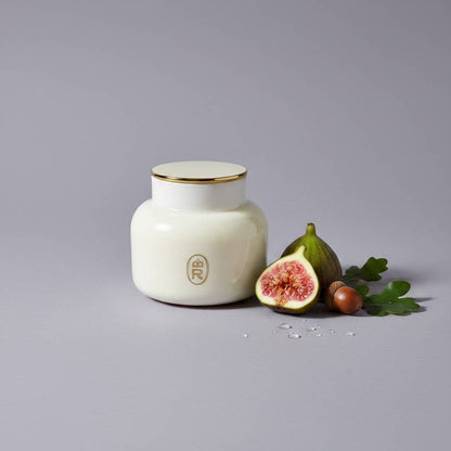 20 oz Heritage Candle: Burgundy