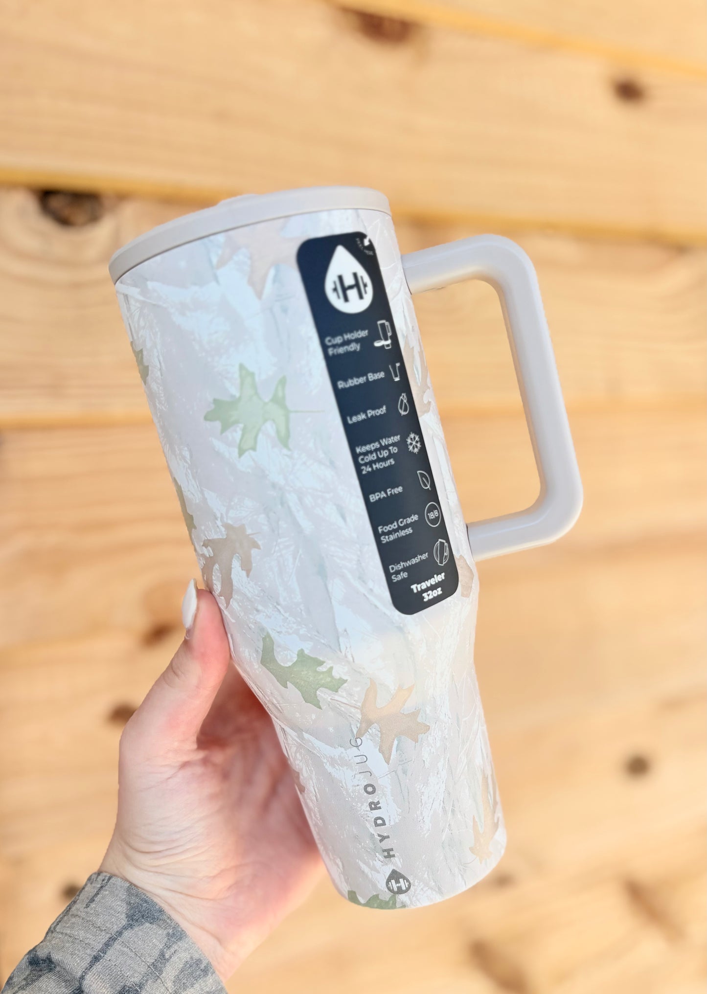 Camo HydroJug 32 oz Traveler Tumbler: Camouflage
