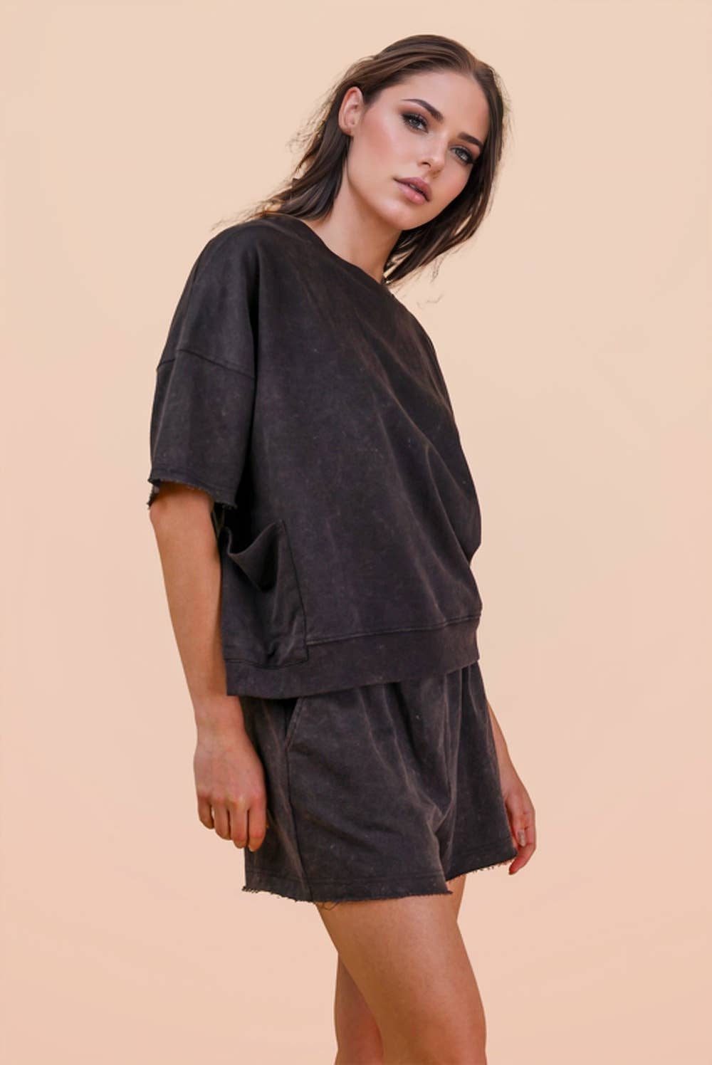 Mineral Washed Knit Casual Top & Shorts: CORAL