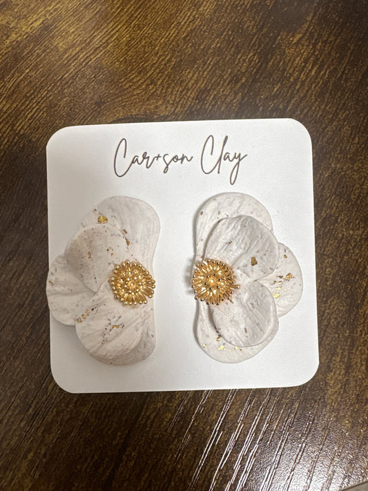 Car+son Clay Spring Half Flower Earrings