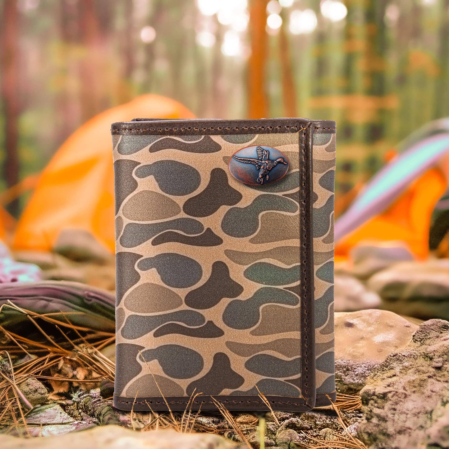 Mallard Men's Trifold Old School Camo Leather Wallet.: Green/Gray Camo
