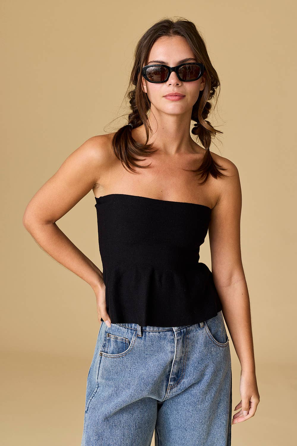 Ellie Strapless Knit Peplum Top: Red