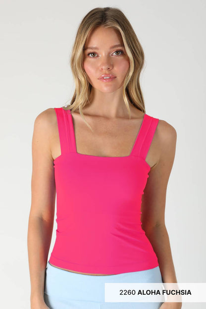 NS8409- Clean Line Square Tank: 2250 Poppy Red