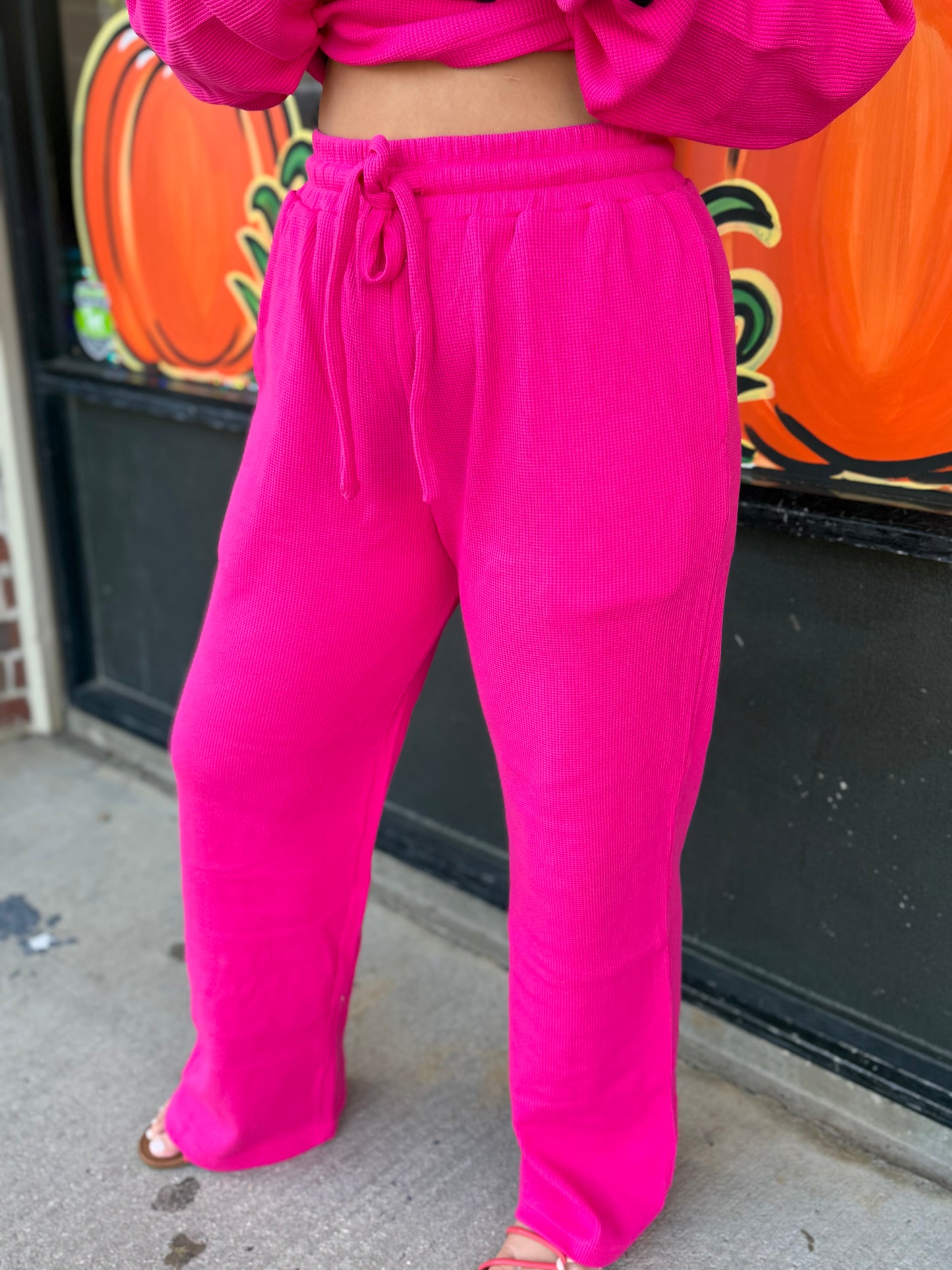LULU MAC Waffle Pants : HOT PINK