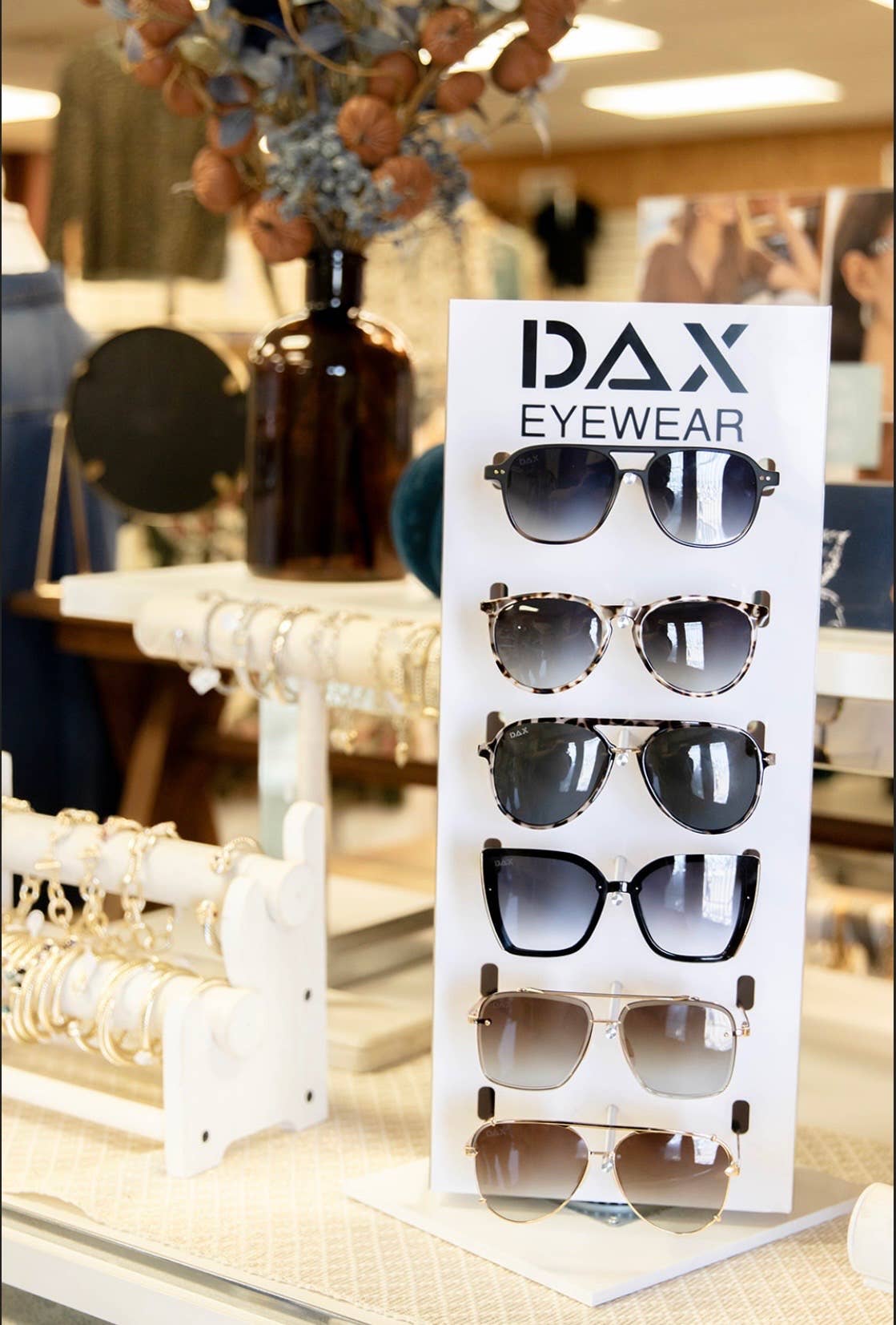 DAX Spinning Sunglasses Stand - Stand Only