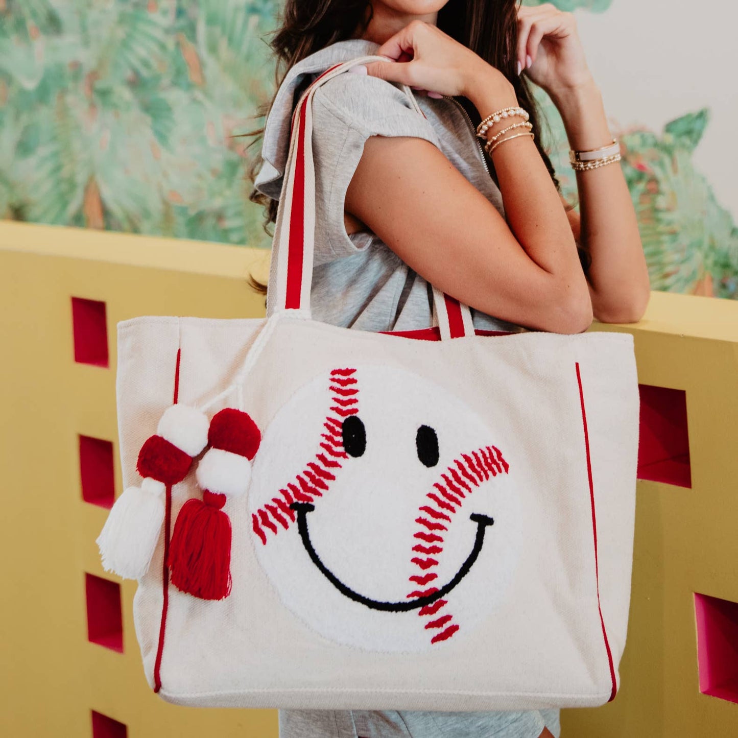 Baseball Oversized Happy Face Tote Bag for Women: Beige Canvas