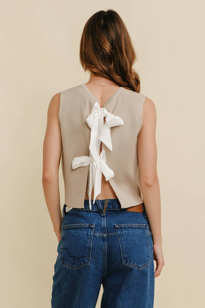 CSW17339 - BACK BOW TIE SLEEVELESS TOP: Crimson