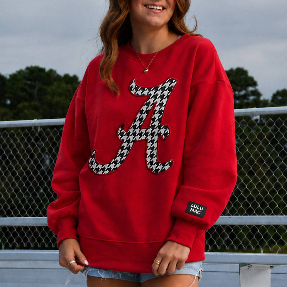 HOUNDSTOOTH A LULU MAC SWEATSHIRT- CRIMSON