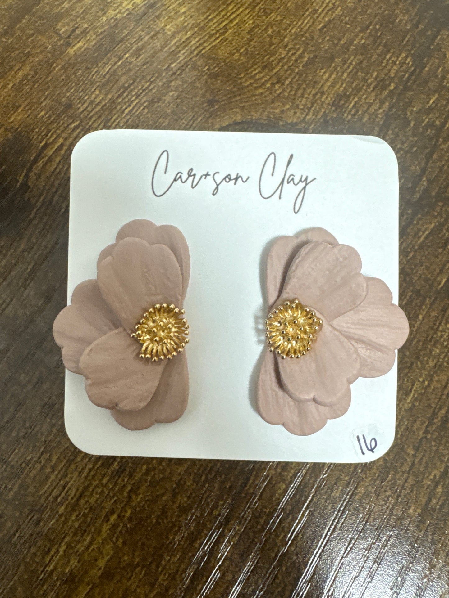 Car+son Clay Spring Half Flower Earrings
