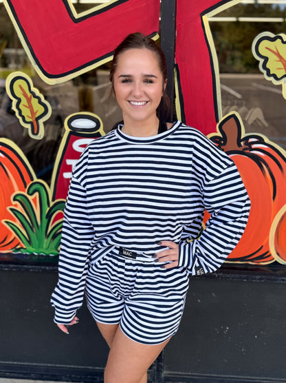 LULU MAC STRIPE Top-NAVY