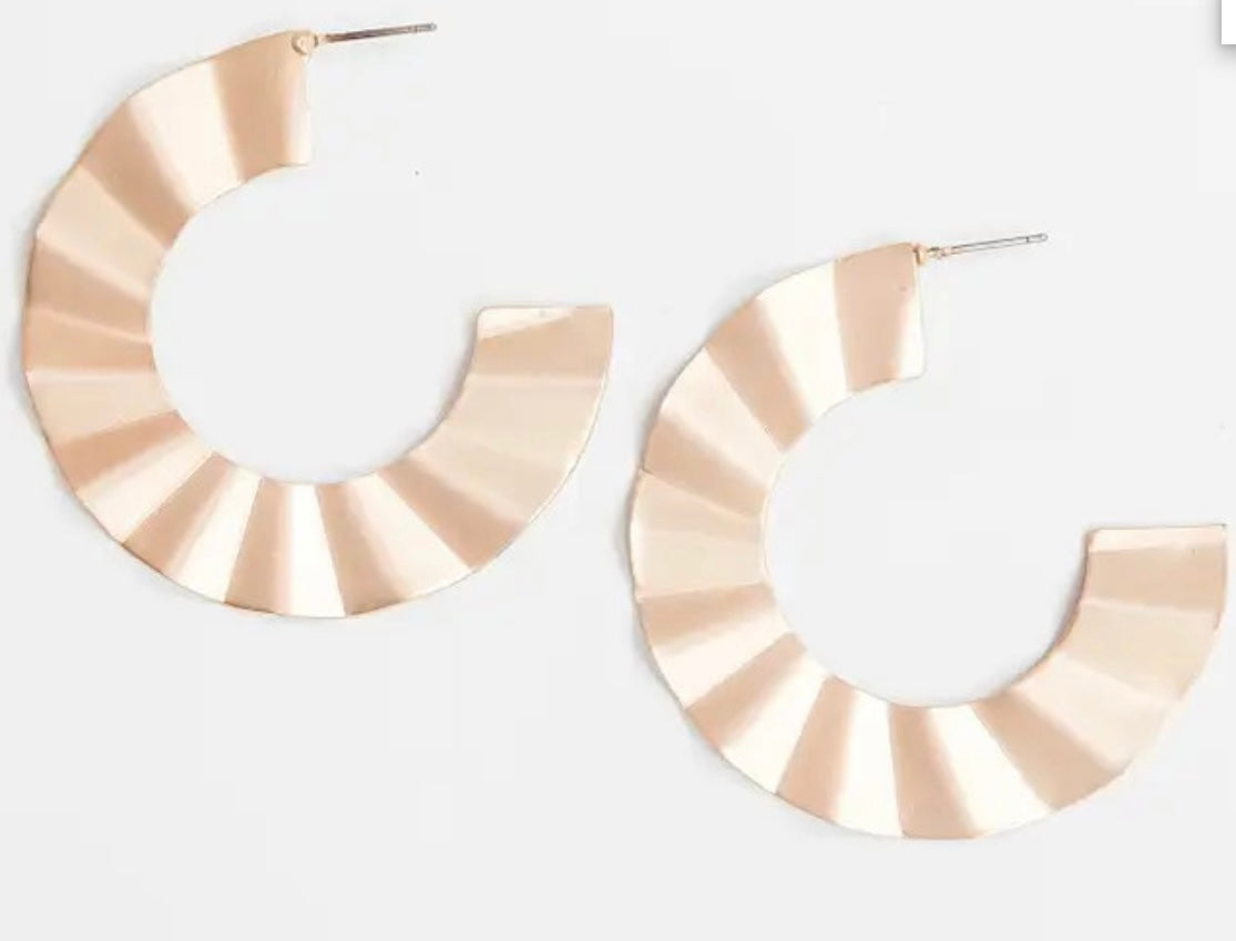 Michelle McDowell Lennox Earrings Gold