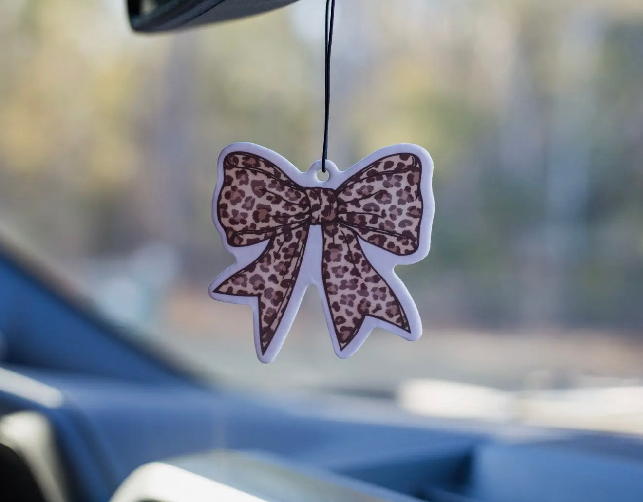 Cheetah bow - air freshener - New Car Scent