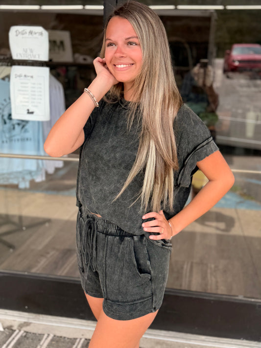 GAME DAY MINERAL WASHED TOP AND SHORTS RIB SET : BLACK