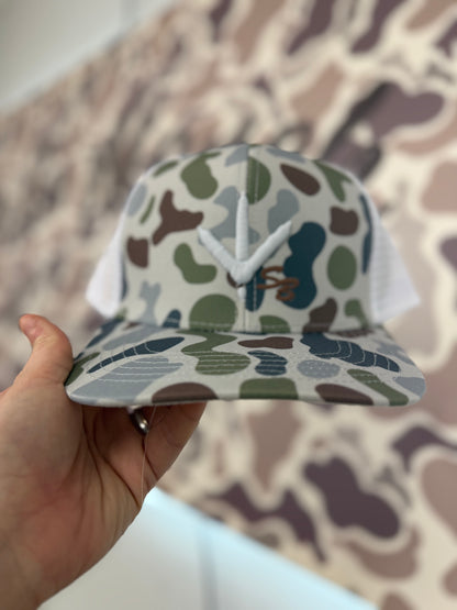 Turkey Track SB 6 Panel: Brackish/White