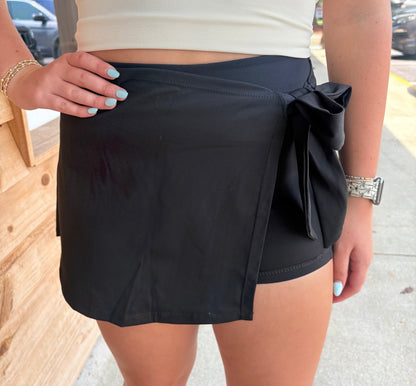 Wrap Tie Skort: Black