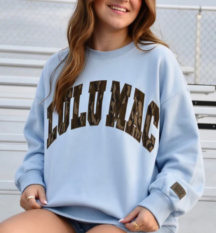 Lulu Mac LIGHT BLUE W/ MOSSY OAK BOTTOMLAND