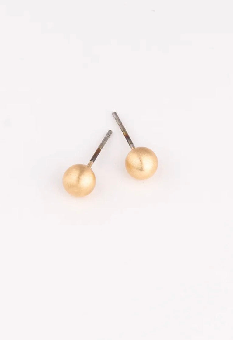 Michelle Mcdowell Grenada Earrings | Brushed Gold | Small